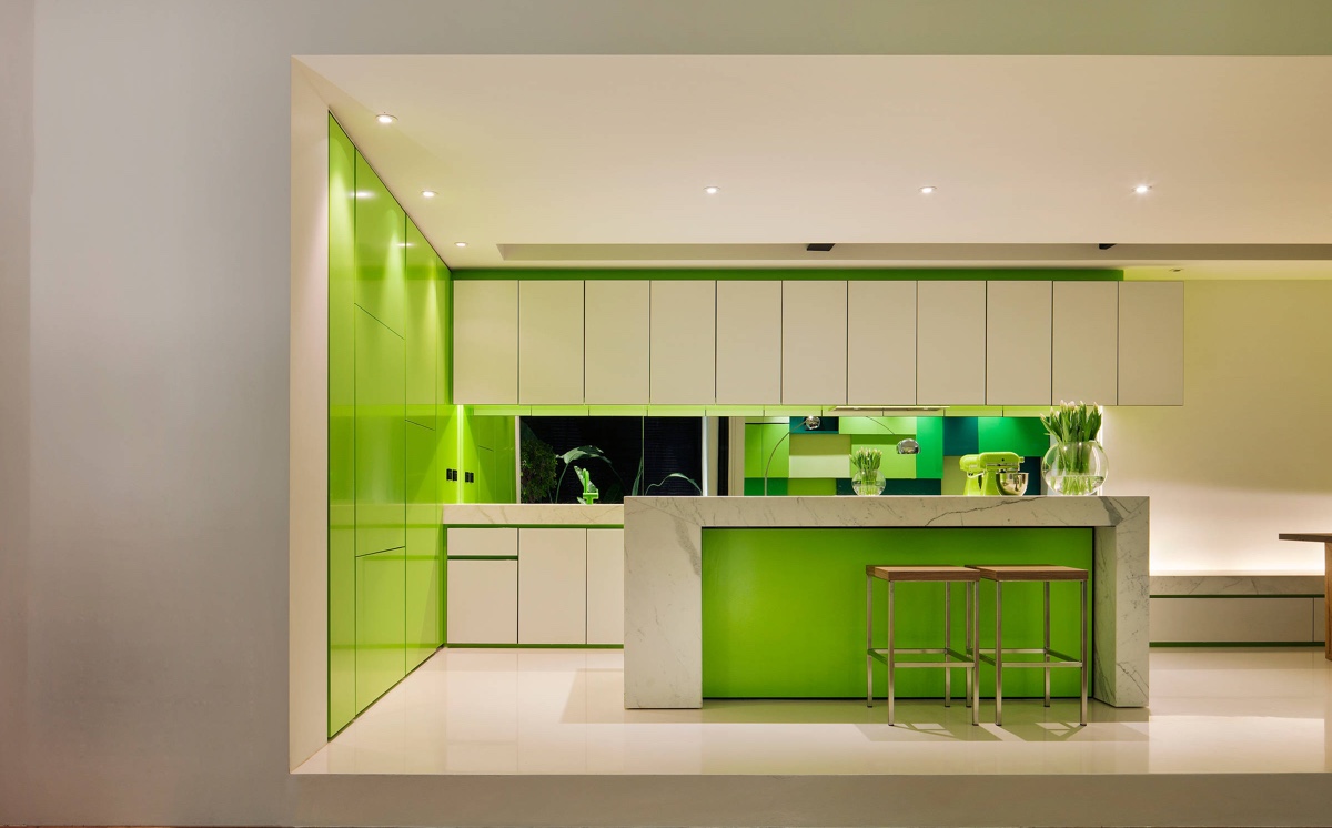 30 Mẫu nhà bếp mang hơi thở của sắc màu cây xanh ấn tượng 6