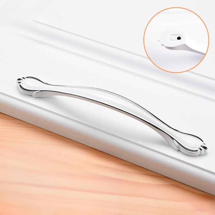 Tay nắm tủ sang trọng FH.TN.LS71 9