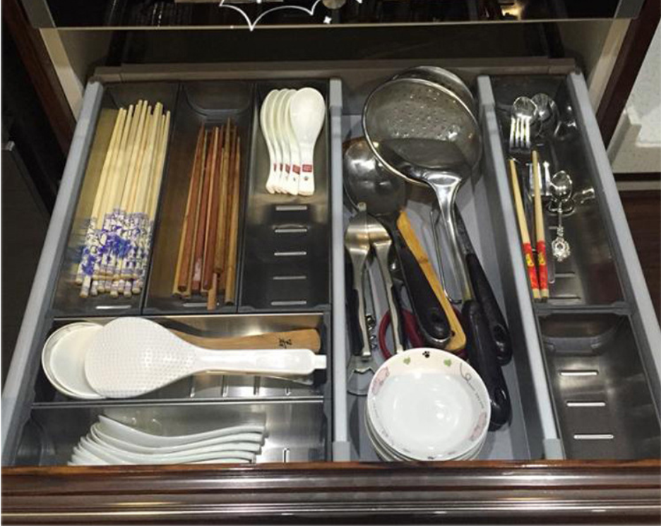 Khay chứa dao kéo bằng Inox dùng trong ngăn kéo