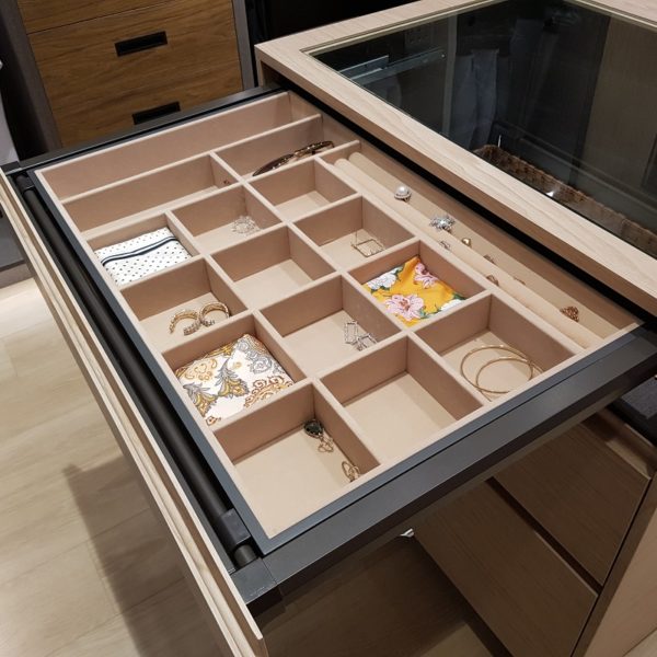 Giá để đồ trang sức Imundex 7904