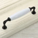 Tay nắm gốm sứ 143.146.43