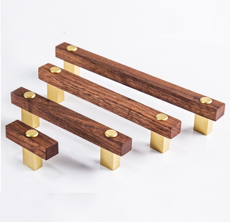 Tay nắm tủ chân đế đồng và thân gỗ cao cấp T2934