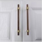 Tay nắm tủ bằng gỗ chân đế đồng vàng FH.HXTYW