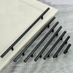 Tay nắm tủ hợp kim nhôm tròn màu đen FHOFC8856B