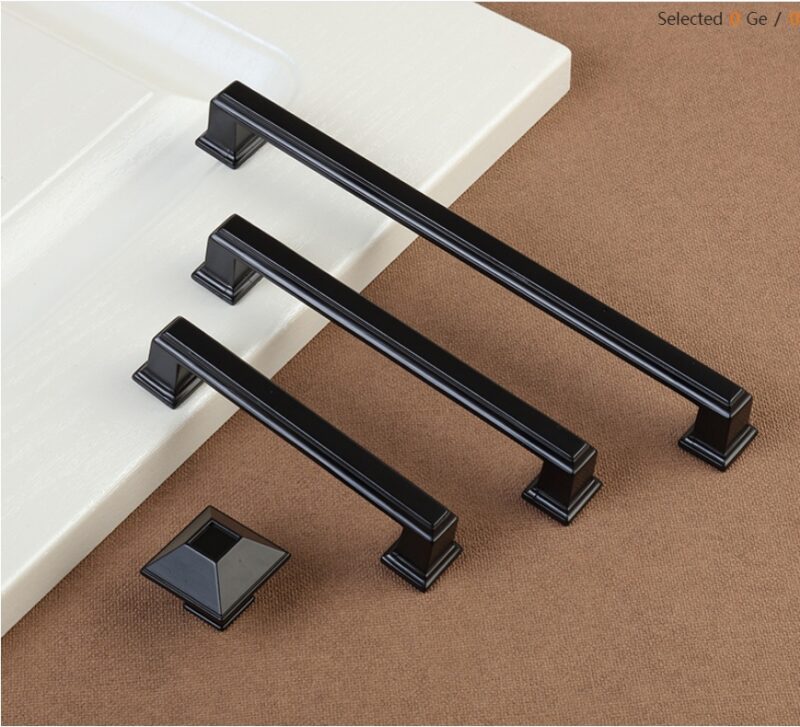 Tay nắm tủ cao cấp hợp kim kẽm màu đen 2223DB