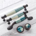 Tay nắm tủ gốm sứ màu xanh FH.MDB.205