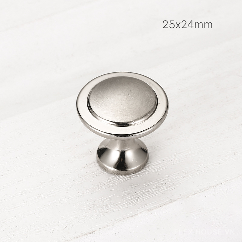 Tay nắm tủ màu bạc bằng thép không gỉ WH547 9