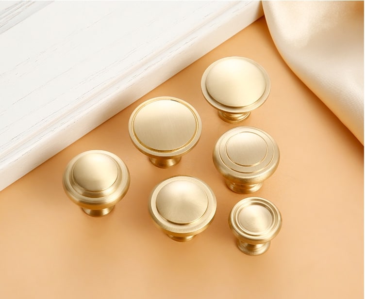 Núm tay nắm tủ áo tủ bếp đồng thau sang trọng D3816 6