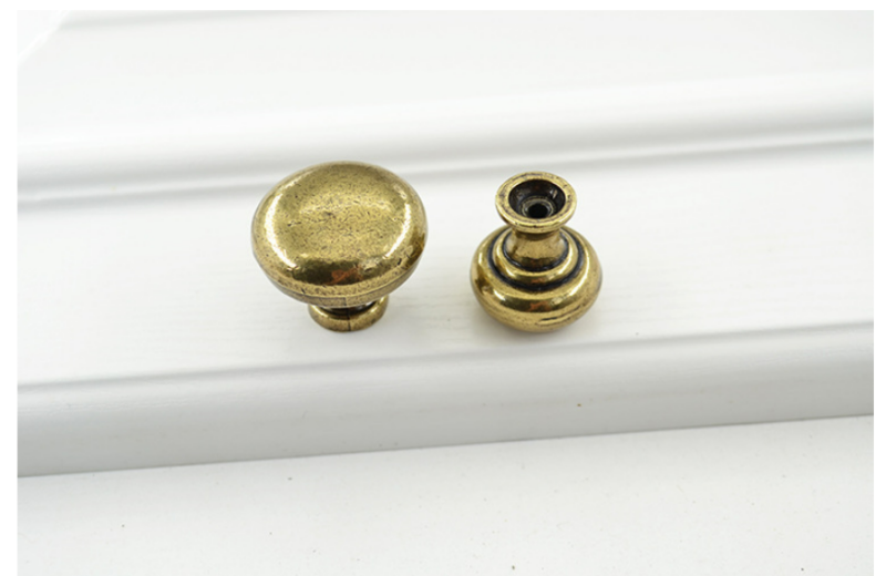 Núm tay nắm tủ hợp kim kẽm màu đồng cổ KHP8188 2