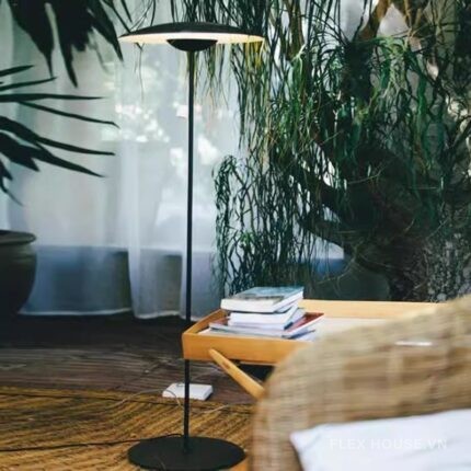 Đèn sàn đứng phòng khách hiện đại phong cách Ý HX111 (4)