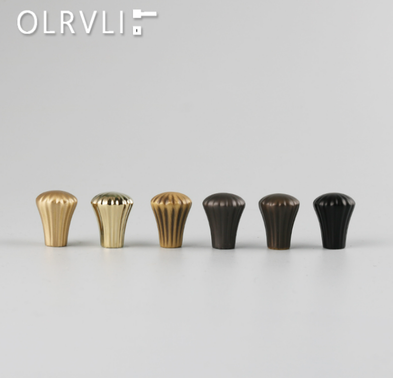 Tay nắm tủ Italia bằng đồng màu đen OLRVLI 803.120E 3