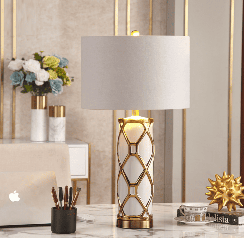 Đèn bàn phòng ngủ bằng gốm men vàng RX159 8