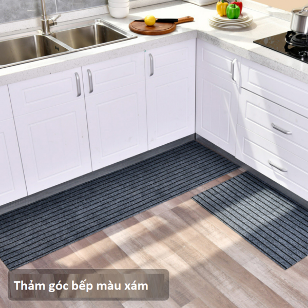 Sản phẩm trải sàn nhà bếp chống trượt của chúng tôi sẽ giúp bạn an toàn khi nấu nướng và làm vệ sinh. Hãy xem hình ảnh để hiểu rõ hơn về tính năng vượt trội của sản phẩm này.
