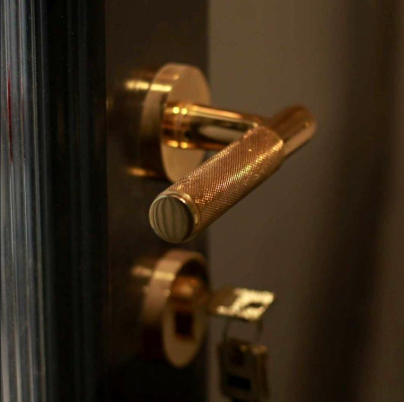 Khóa cửa phòng bằng đồng khía Italia OVLI 308-191