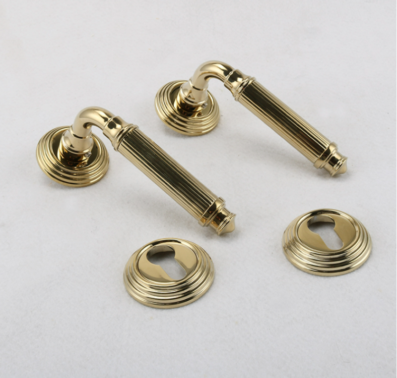Khóa cửa phòng Italy olrvli mạ pvd vàng OVLI 7656