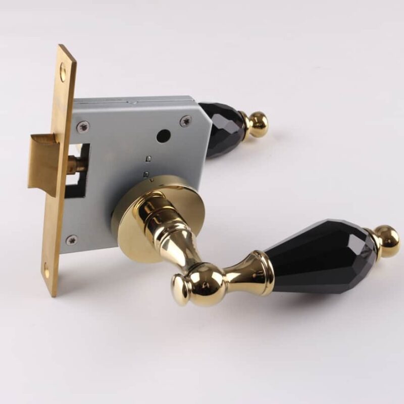 Khóa cửa phòng bằng pha lê cao cấp YBLI180B 2