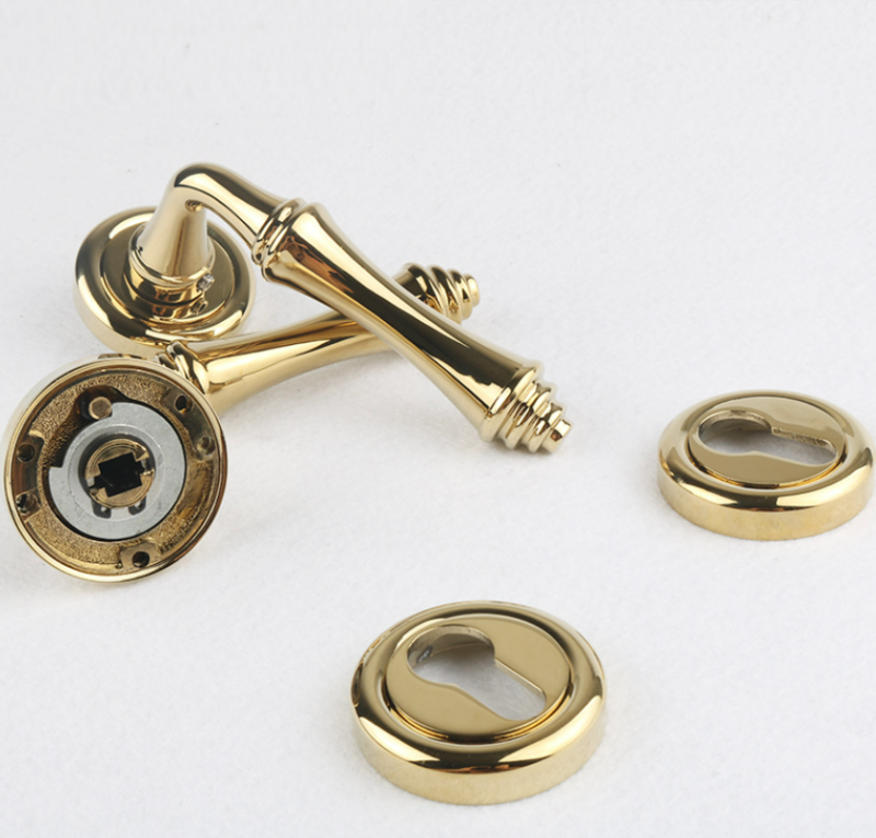 Khóa cửa phòng Italy olrvli đồng vàng OVLI1022 3