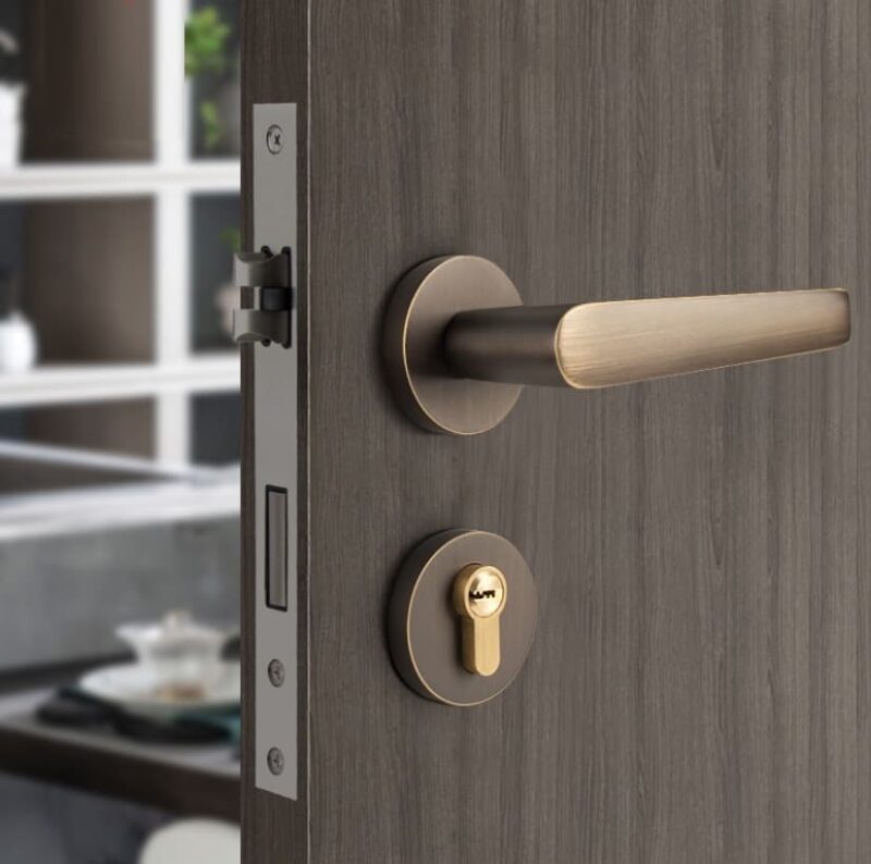 Khóa cửa phòng phân thể bằng đồng BR7-113 3