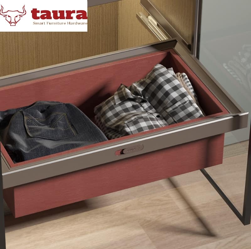 Giá đựng đồ gấp âm tủ bằng da cao cấp Taura QS08 5