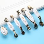 Tay nắm tủ gốm sứ chân đế đồng xanh AIQI.B17