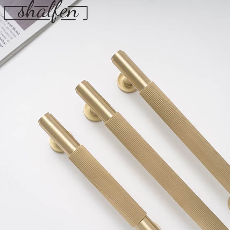 Tay nắm tủ sang trọng hiện đại tối giản C4236 94