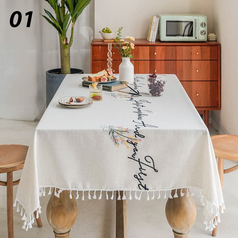 Khăn trải bàn trắng chữ và hoa sợi Polyester HGH4348D 4