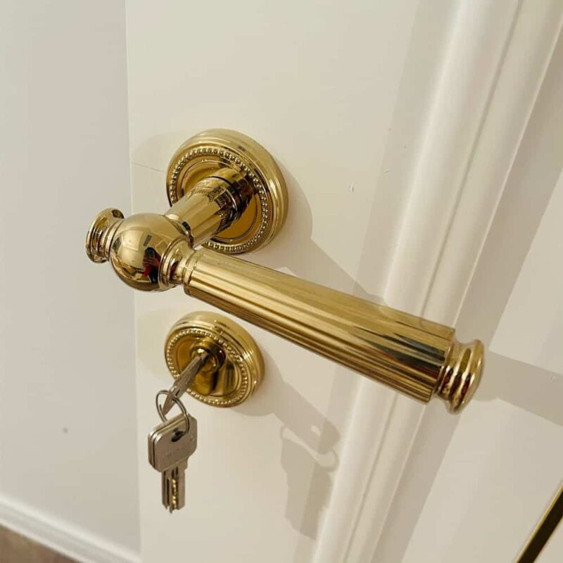 Khóa cửa phòng bằng hợp kim đồng nhiều loại YBLI-168 5