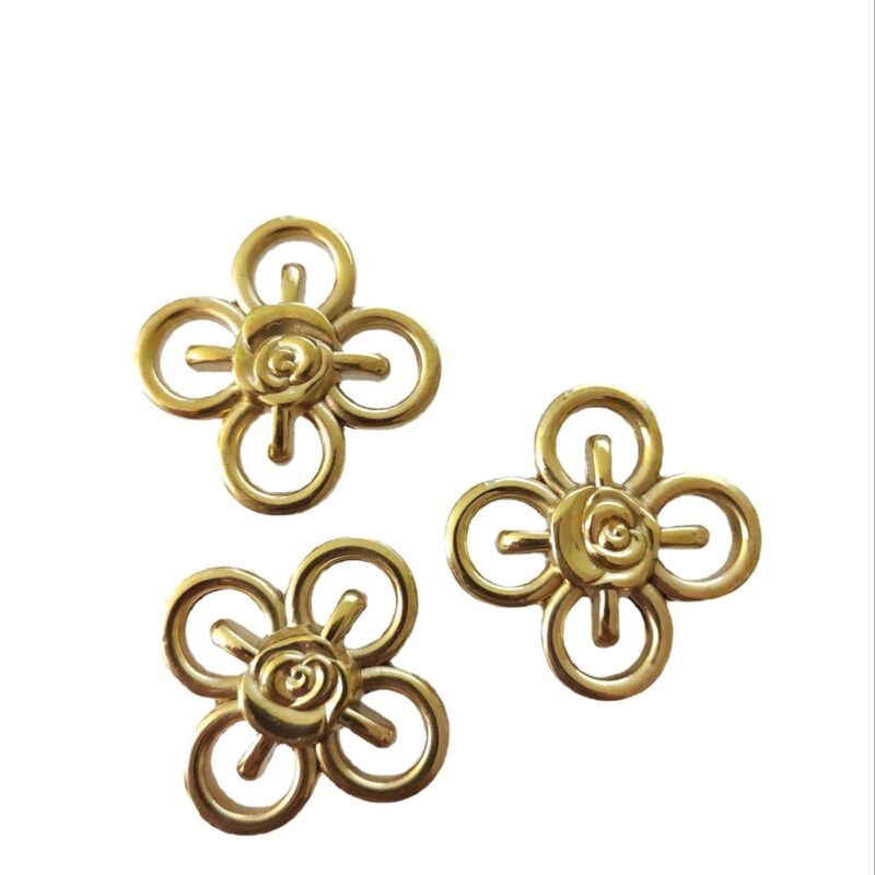Tay nắm tủ đồng thau hoa hồng cách điệu SBD8824 5