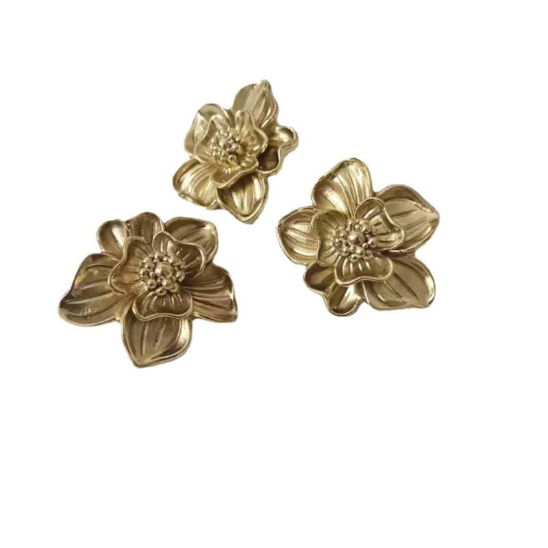 Tay nắm tủ đồng thau hoa nhất chi mai SBD8406 3