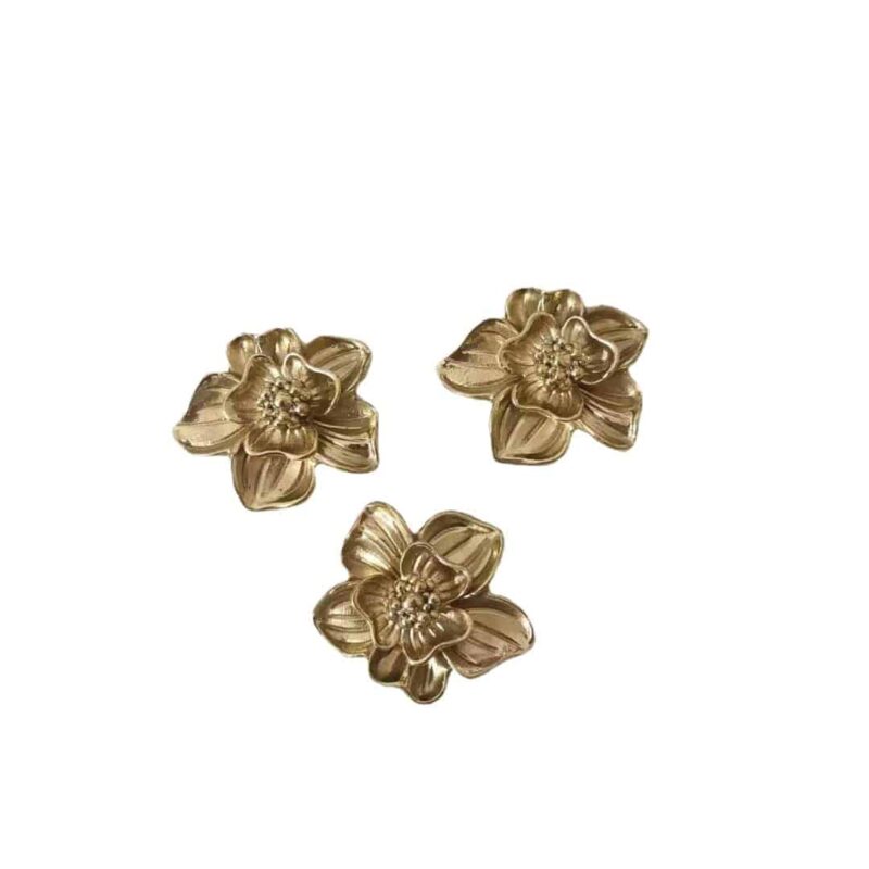 Tay nắm tủ đồng thau hoa nhất chi mai SBD8406 4