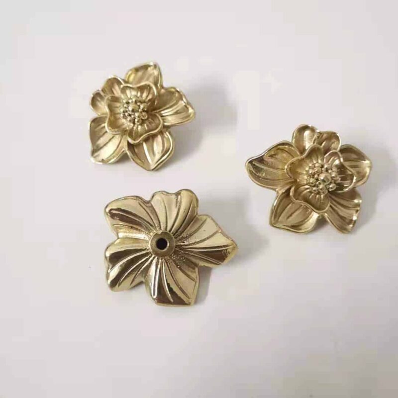 Tay nắm tủ đồng thau hoa nhất chi mai SBD8406 7