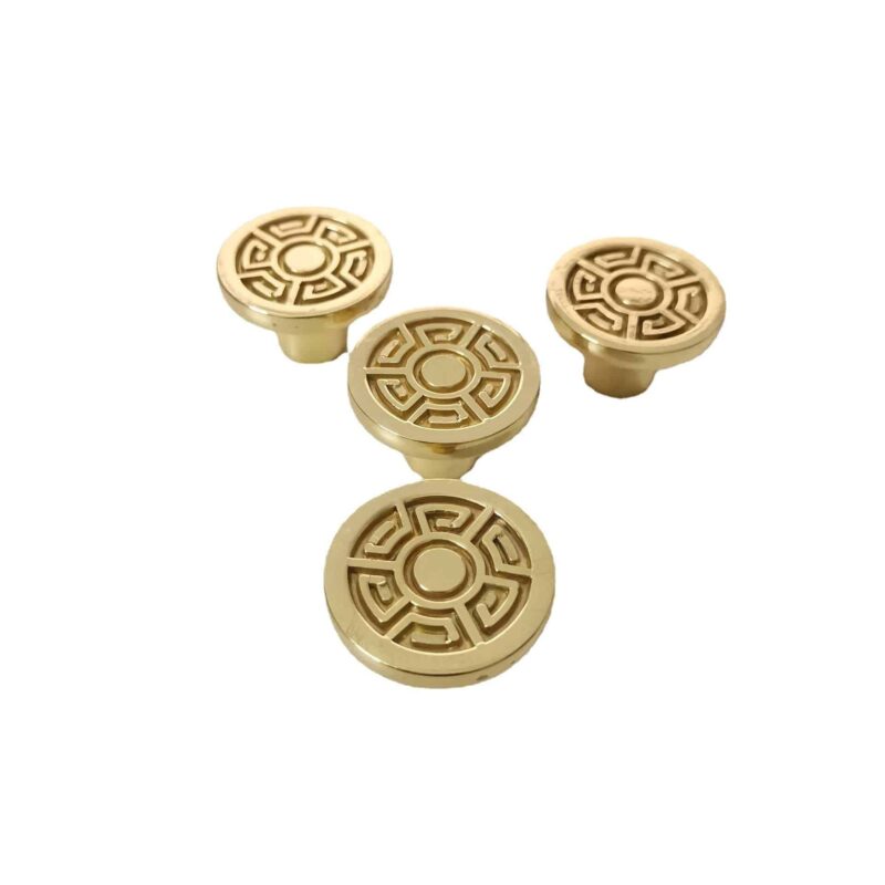 Tay nắm tủ đồng thau chữ vạn cách điệu SBD3677 7