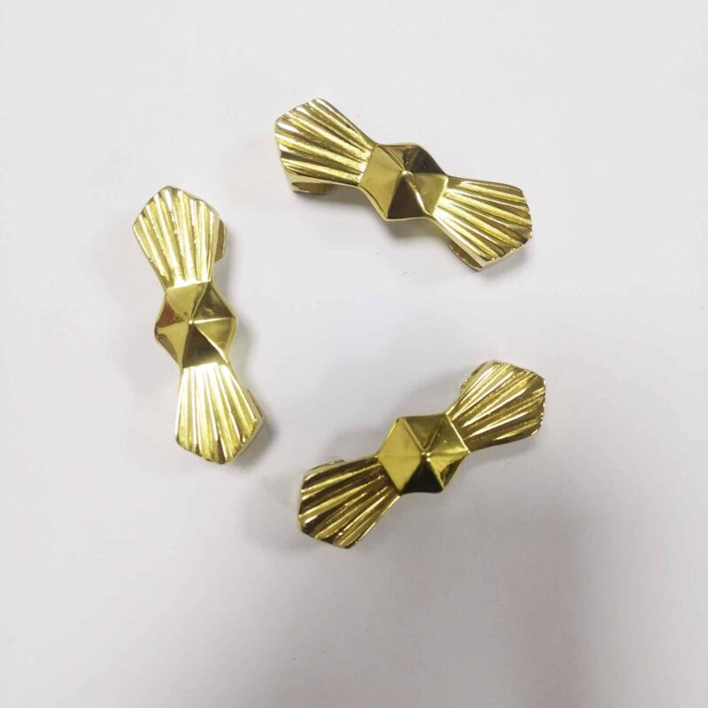 Tay nắm tủ đồng thau hiện đại sang trọng SBD3408