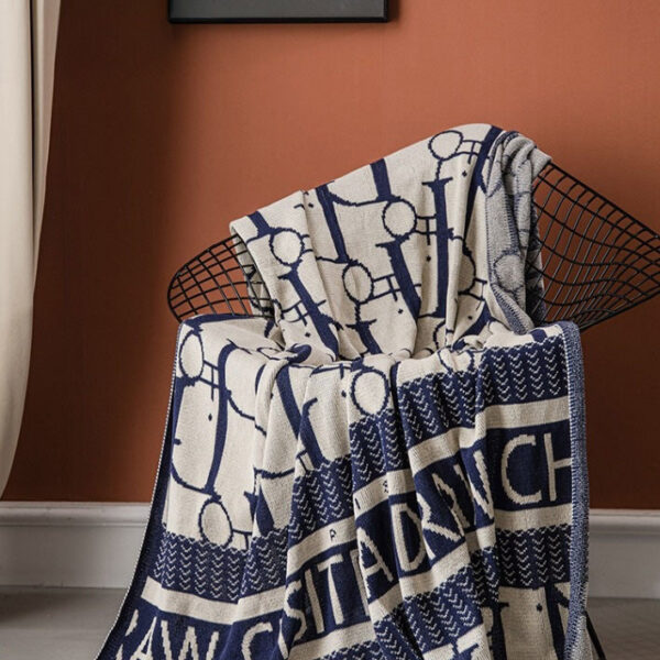 Tấm phủ ghế cotton dệt kim phong cách Dior YY1060