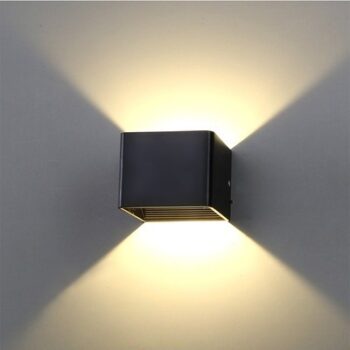 Đèn gắn tường ngoài trời hình vuông đơn giản SLF8206