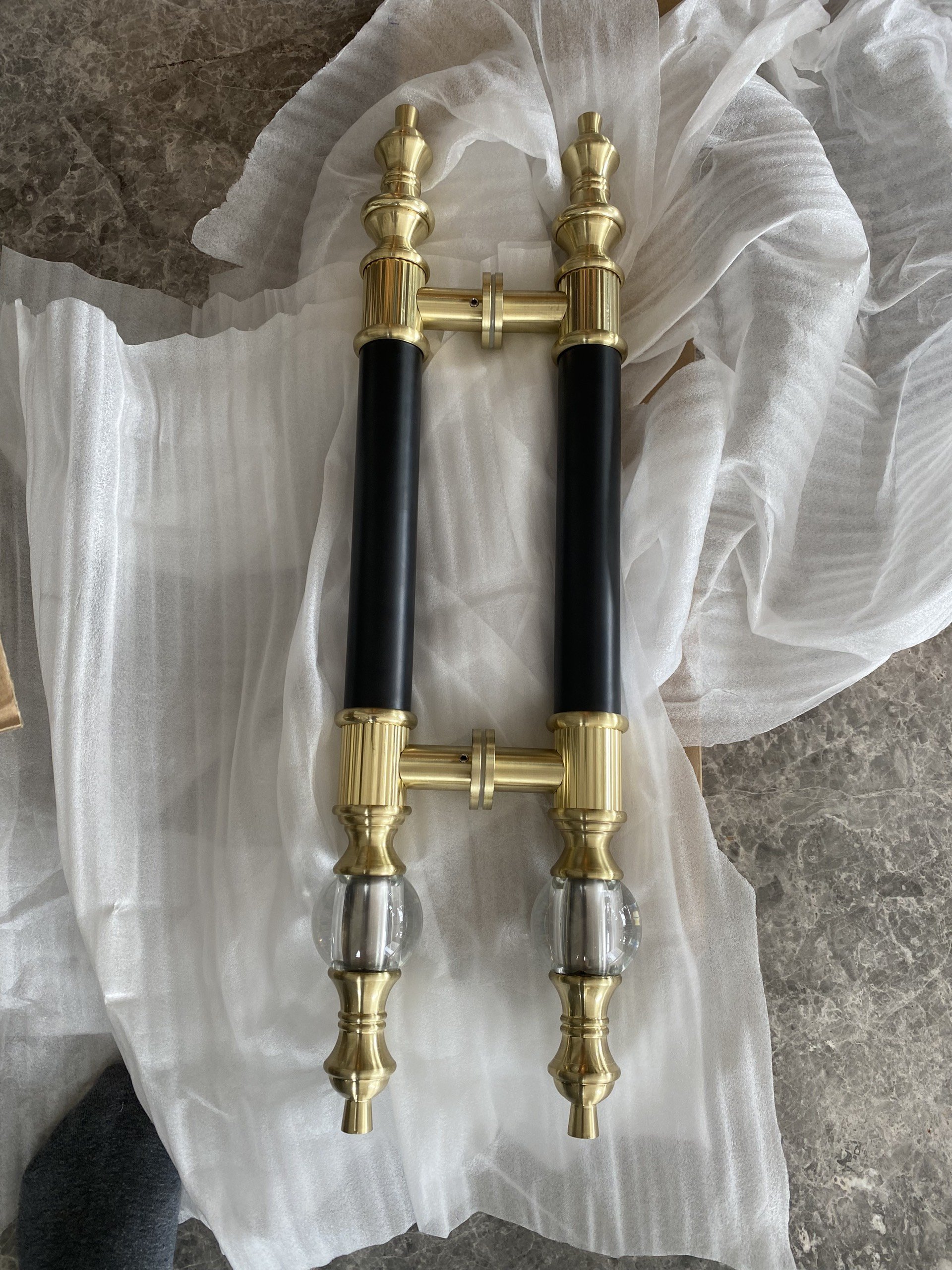 Tay nắm cửa sang trọng bằng inox và pha lê GY5057 11