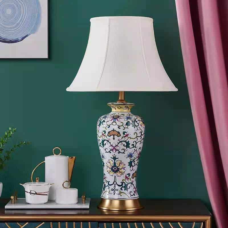 Đèn bàn bằng gốm sang trọng kiểu Mỹ KL7853