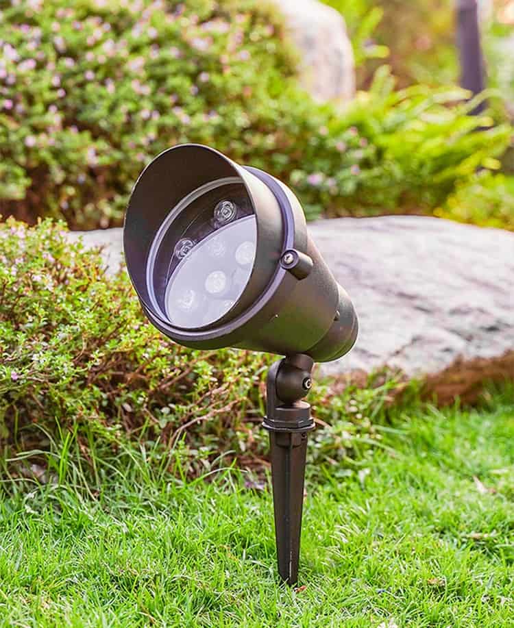 Đèn led cắm cỏ chiếu rọi sân vườn ngoài trời ZSD001 6