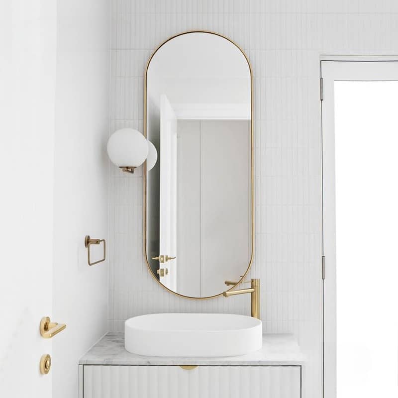 Gương nhà tắm khung gỗ thiết kế tối giản DQH0181 7