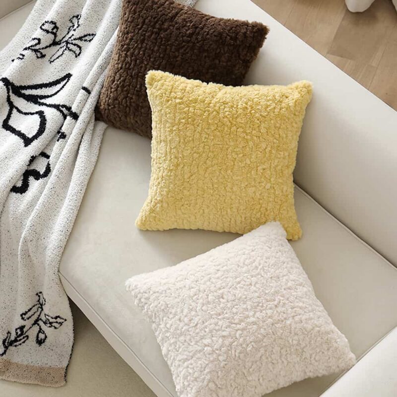 Gối trang trí ghế Sofa lông nhung đơn sắc PCH4248