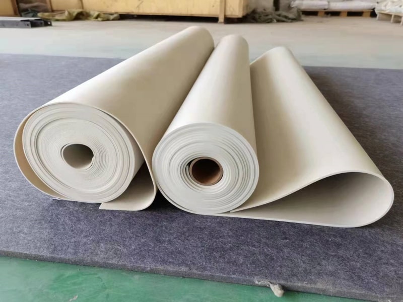Thảm cuộn lót sàn tiêu âm sợi PVC màu trắng GH013 14
