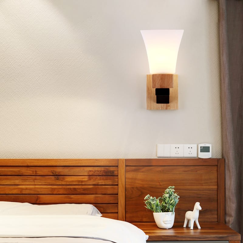 Đèn gắn tường đầu giường bằng gỗ XC6059 4