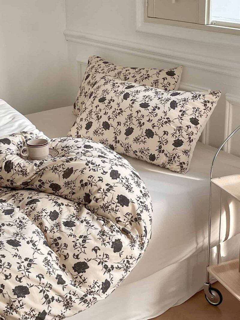 Bộ chăn ga gối cotton hoa hồng đen cá tính MM4807 2