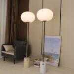 Đèn cây đứng bằng đồng sang trọng MT1200