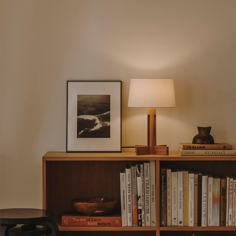 Đèn để bàn trang trí phòng khách hiện đại tối giản HX4515 8