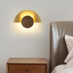 Đèn gắn tường hình bán nguyệt cá tính sáng tạo HX5691