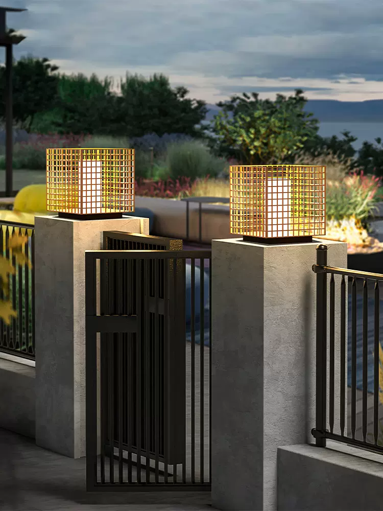 Đèn cột trụ trang trí sân vườn biệt thự C3007 4