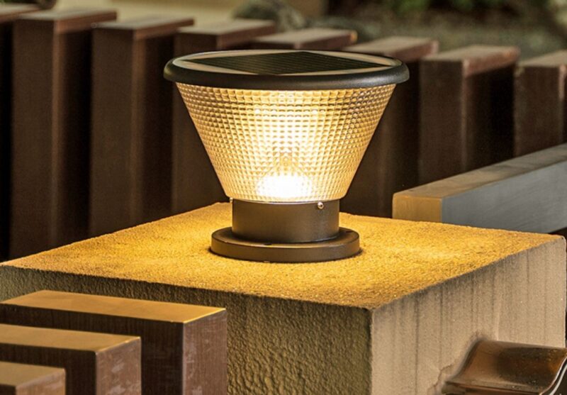 Đèn trụ cổng năng lượng mặt trời FD001 2