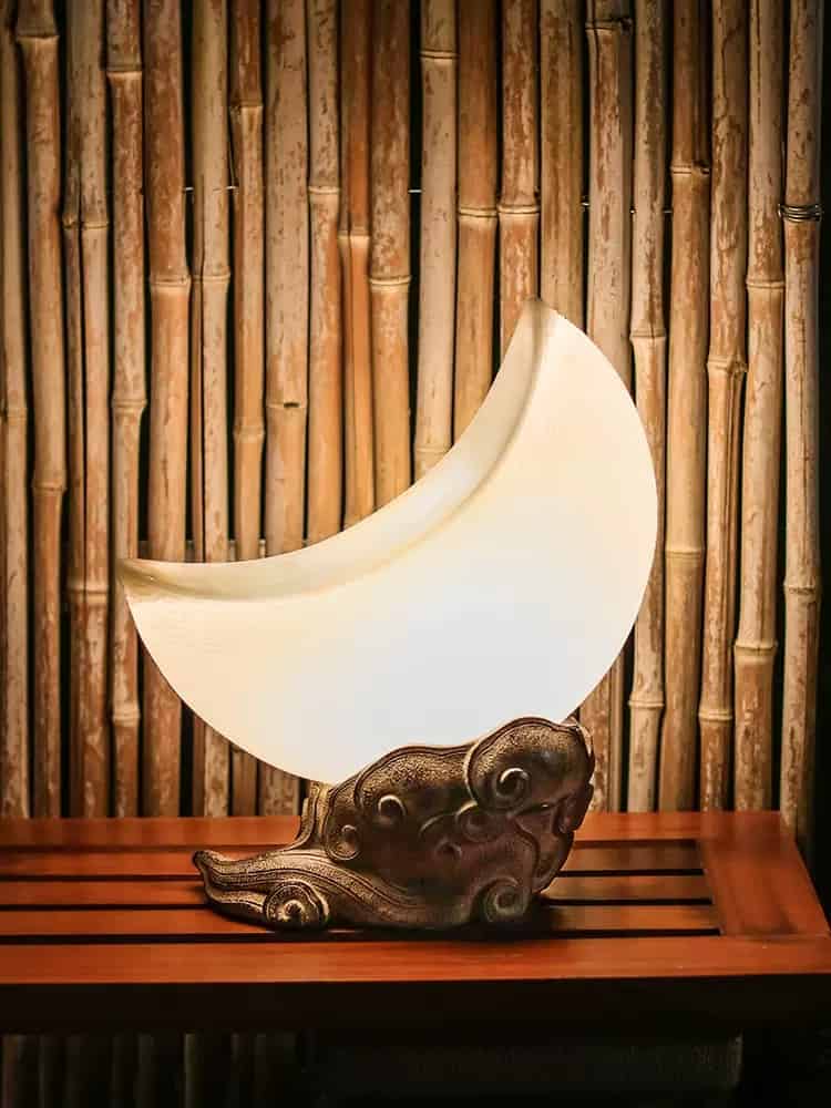 Đèn trang trí ngoài trời trăng bán nguyệt T0541 12