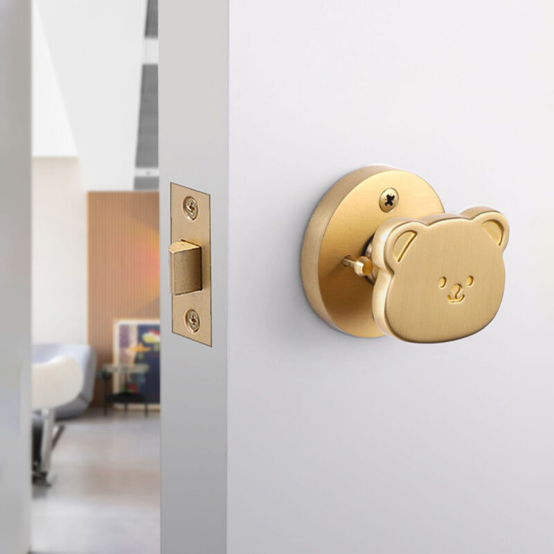 Khóa đồng thau hình gấu trang trí BIE090 4
